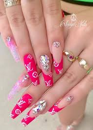 Coffin Nails Designs Gucci Nails Best Acrylic Nails Dark blue and white gucci manicure with a snake.