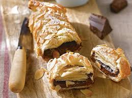 La base de la tarta se hace con galletas tipo digestive machacadas, mantequilla sin sal y 50g. 12 Tartas Faciles De Verdad Que Te Haran Quedar Muy Bien