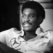 Notable 2017 sports passings, from DeFord to Nobis to Hannon to Baylor