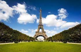 Odkryj wieża eiffla w paryżu, francja. Wieza Eiffla W Paryzu Francja 300 Metrowa Budowla Z Zelaza