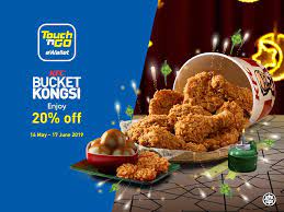 Sediakan tepung kering ( guna tepung bistari jugak ) dan salut ayam tadi dengan tepung kering. Life Is Finger Lickin Good With Touch N Go Ewallet Facebook