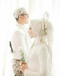 Maybe you would like to learn more about one of these? 40 Inspirasi Model Baju Pengantin Adat Jawa Terbaru 2020