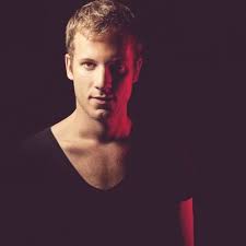 Get up to the minute entertainment news, celebrity interviews, celeb videos, photos, movies, tv, music news and pop culture on abcnews.com. Charts With Empty Walls Original Mix By Matt Lange On Beatport