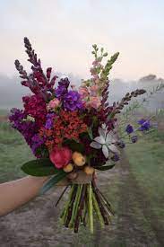 Free delivery and returns on ebay plus items for plus members. Bridal Bouquet With Snapdragons Ranunculus Camelia Loquats Succulents Larkspur Stock Daffodils Flowers Bouquet Flower Bouquet Wedding Purple Succulents