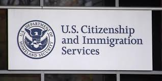 USCIS modifica otra normativa clave que impacta trámites de ciudadanía, residencia y asilo