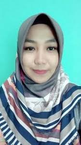 Kemampuan pemahaman matematis siswa smp pada materi perpangkatan dan bentuk  akar secara daring pada masa pandemi covid-19 di des