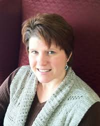 Lara Ramsay's Instagram, Twitter & Facebook