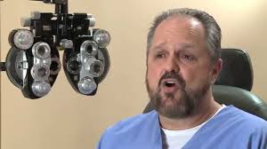 He Can See Clearly Now… But What Took So Long For Country Star Blake  Shelton?