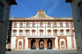 From this list of transport providers, there are up to 264 departures each day. Palazzo Ducale Sassuolo Wikipedia