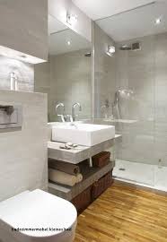 Fabelhafte Dusche Dachschrage Kleines Bad Glasdusche Duschkabine Von Dusche Dachschrage Kleines Bad Photo Bad Einrichten Badezimmereinrichtung Stil Badezimmer