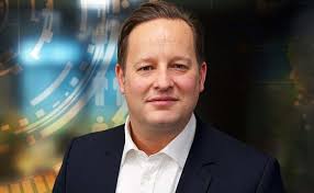 The time it takes to seamlessly integrate your business applications shouldn't be a part of the problem. Ebase Tauscht Geschaftsfuhrer Aus
