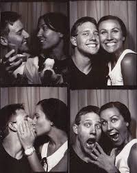 His proposal is the best of both worlds: Photobooth Proposal Photo Booth Proposal Marriage Proposals Photobooth Pictures