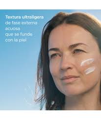 Isdin Fusion Water Magic Repair SPF50 50 ml