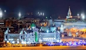 Рустам минниханов на ретроавтомобиле и иосиф сталин в строю. Kazan V Yanvare Otdyh I Pogoda V Kazani Rossiya