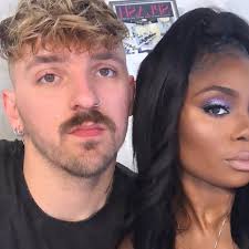 Adam Downs (@adamdownsmakeup) • Instagram photos and videos