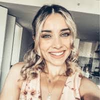 Rebecca Toledo's Instagram, Twitter & Facebook