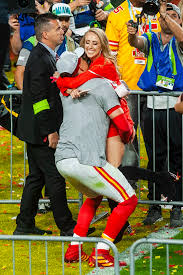 Mahomes threw them back into it and led them all the way. Putting Family First Kept Mahomes Healthy For Another Super Bowl Run Local News Tylerpaper Com