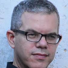 Play Eyal Bat Piano works by Michal Tal