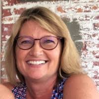 40+ "Lori Maloney" profiles