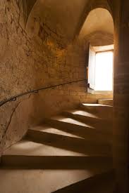 Medieval engineers is a sandbox game about engineering, construction and the maintenance of architectural works and mechanical equipment using medieval technology. The Clever Reason Medieval Castle Staircases Are Always Clockwise Staircase Staircase Design Medieval Castle