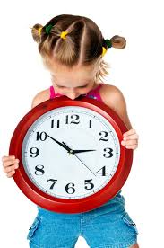 Learn about hours and minutes by dragging the movable hands on the analog clock with each minute marked on an outer ring. Should Kids Learn To Tell Time With Analog Clocks