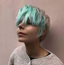 It has the color, drama, and cut your hair is longing for. 20 Hair Color Ideas For Short Hair To Refresh Your Style