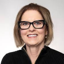 Sarah Kerley's Instagram, Twitter & Facebook