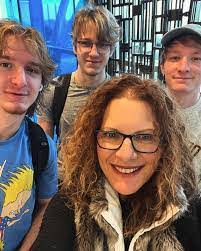 Stephanie Timko's Instagram, Twitter & Facebook