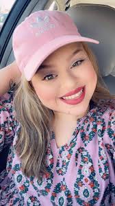 Hiya😊 I'll be in Disney World solo today, if anyone wants to meet up then  let me know🎢