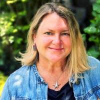 Amanda Fine Email & Phone Number