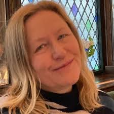 Elaine Sams's Instagram, Twitter & Facebook