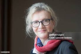 186 Elizabeth Strout Photos & High Res Pictures