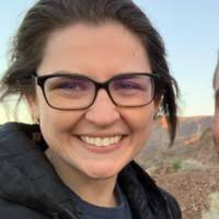 100+ ملفًا شخصيًا يحتوي على “Strasner”