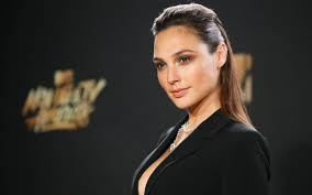 Born () 30 april 1985) is an israeli actress and model. Fotos Muestran El Irreconocible Pasado De Gal Gadot Como Miss Israel Espectaculos Y Cultura 24horas