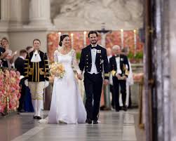 Dear friends, i would like to thank you, the swedish people, for having given me my prince, victoria, who said i do in a pär engsheden gown, said to her wedding. Look Back At Prince Carl Philip And Princess Sofia Of Sweden S Wedding On Their Anniversary