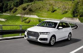It is available in 1 variants, 1 engine, and 1 transmissions option: Audi Q7 3 0 Tfsl Quattro Progressiv 2018 Price In Malaysia Features And Specs Ccarprice Mys