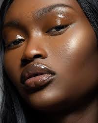 Kimberly Barkley's Instagram, Twitter & Facebook