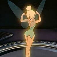 La Fee Clochette Danse Sur Un Miroir Papier Peint Disney Art Disney Clochette