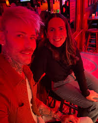 Robert Cartwright (@robdoeshair) • Instagram photos and videos