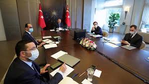 Henüz konuya ilişkin resmi bir açıklama bulunmamakla beraber toplantının 8 haziran 2020 pazartesi günü yapılması bekleniyor. Kabine Toplantisi Ne Zaman Saat Kacta Cumhurbaskani Erdogan Ne Zaman Aciklama Yapacak