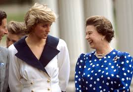 Princess diana and charles' divorce was the result of a loveless marriage. The Queen Sent A Firm Letter To Princess Diana Telling Her She Should Divorce Prince Charles Says Her Butler