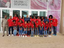 Women performed much of the agricultural labor. Die Frauen Handballnationalmannschaft Aus Angola 5vier