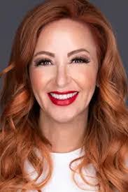 Kellie Lowry's Instagram, Twitter & Facebook