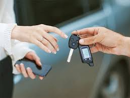 The key replacement process can, at worst, set you back by some $300. Car Key Replacement Dubai For Toyota Nisan Lexus Hyundai Ford