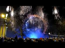 Buon Capodanno 2018 Auguri Di Felice Anno Nuovo Video Romantico Canzone Auld Lang Syne By Sissel Youtube Concert World Enjoyment