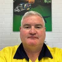 Dale Earle's Instagram, Twitter & Facebook