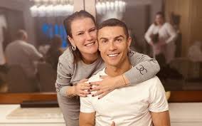 Learn details about elma aveiro net worth, biography, age, height, wiki. Ucqly Aplnttxm