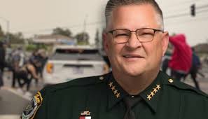 Sheriff Warns Rioters Will End Up 'Graveyard Dead' if They Flout Law  Enforcement