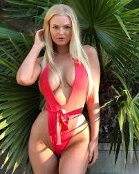 Zienna Eve Foto Porno - EPORNER