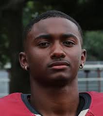 Fast start lifts Jesuit past Terrebonne, 24-7